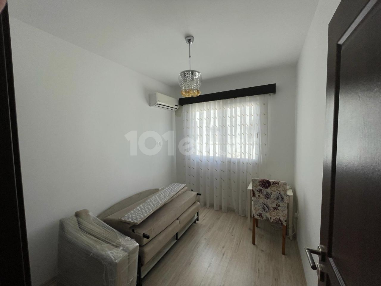 3+1 Villa for Rent in İskele-Long Beach Royal Sun Site from Özkaraman