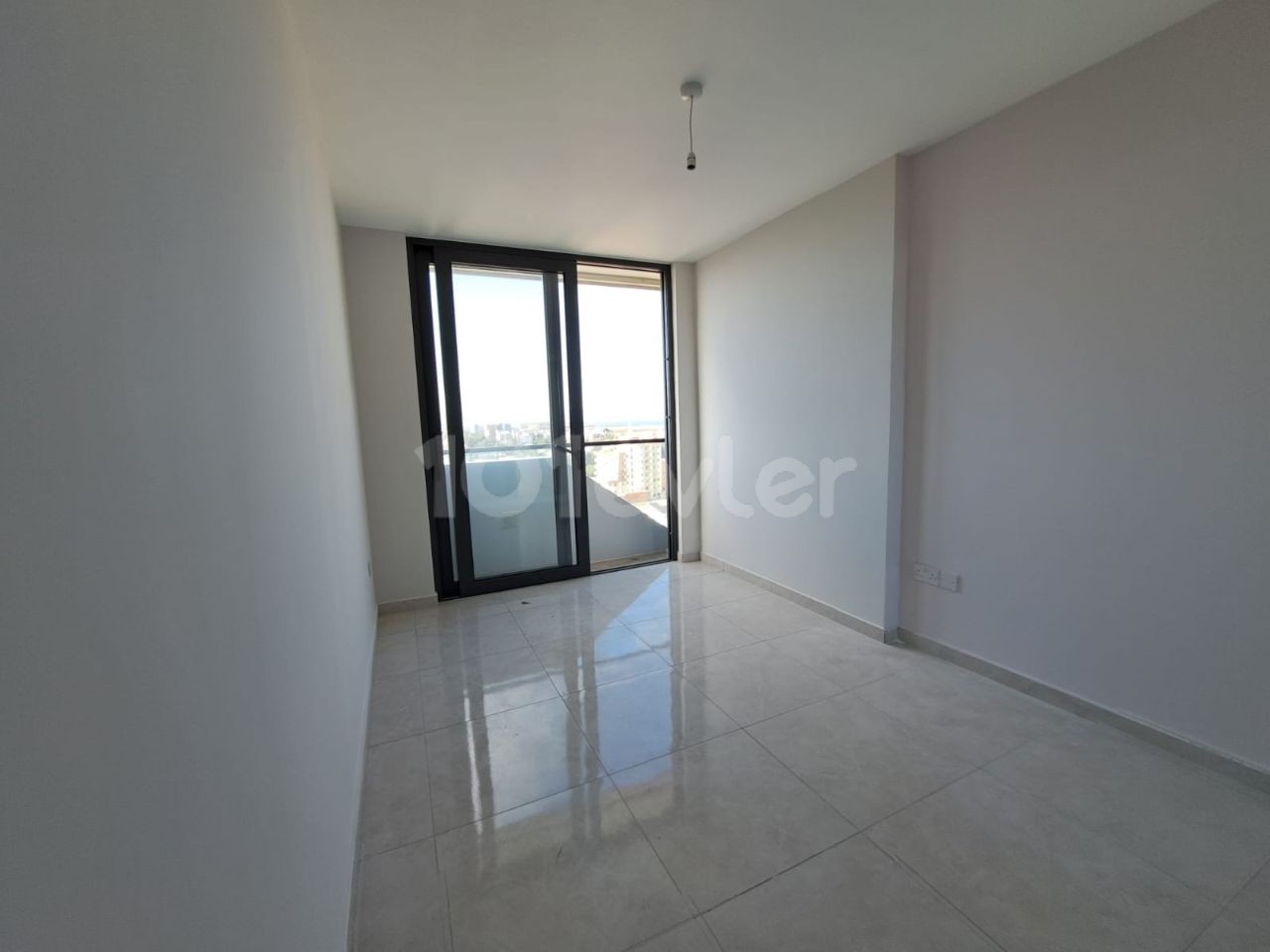 Urgent! 2+1 Flat for Sale in New Premier!