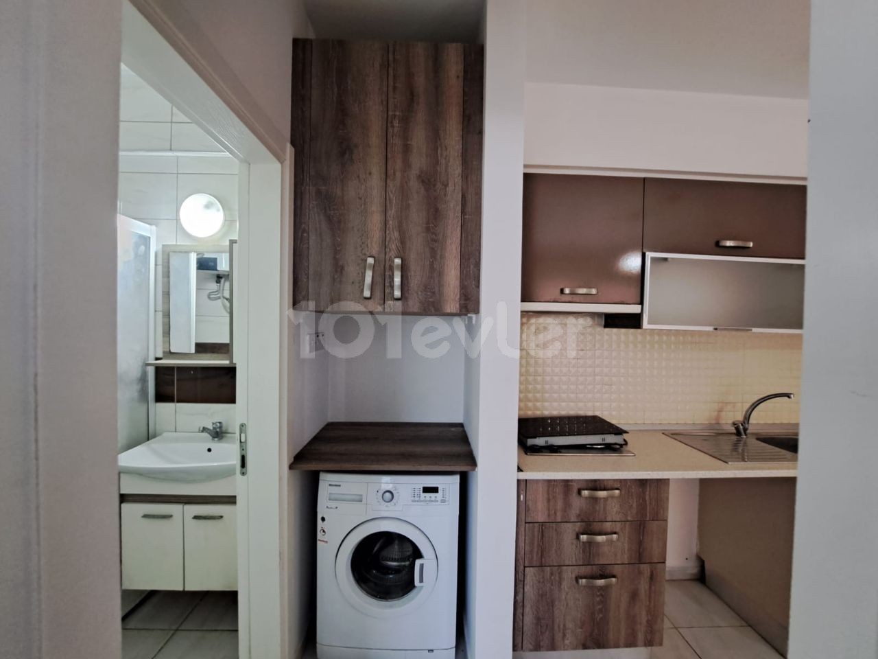 1+1 FLAT FOR RENT IN SAKARYA