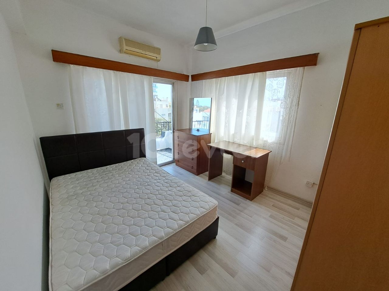 2+1 FLAT FOR RENTAL TO MILITARY AND STUDENTS ONLY