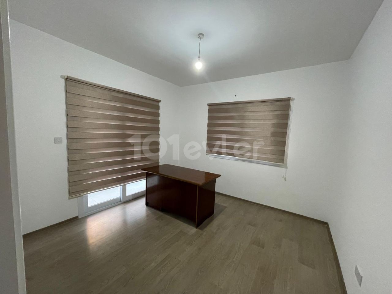 3+1 Flat for Rent in Famagusta Gülseren Area from Özkaraman