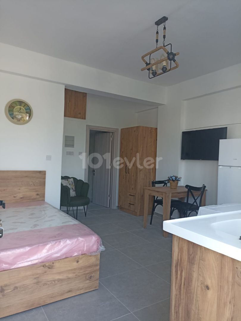 Özkaraman'dan Mağusa DAÜ Bölgesinde Studio Kiralık Daire