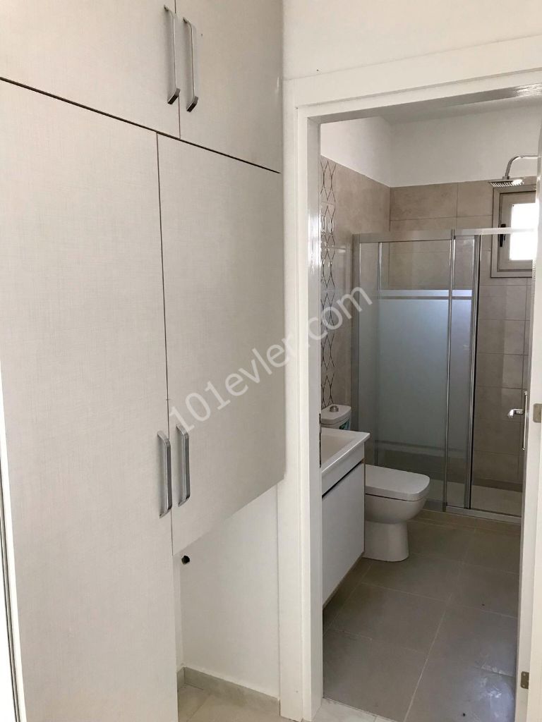 Flat For Sale in Aşağı Girne, Kyrenia