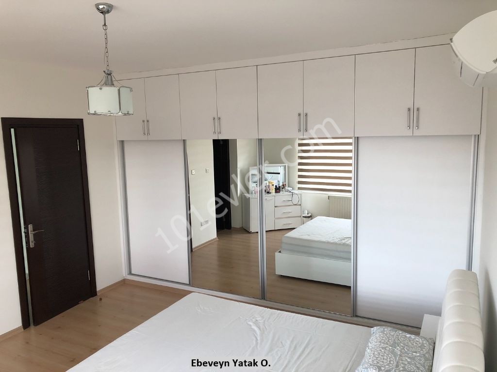 Vom Besitzer Nikosia DUMLUPINAR auch Türkische Kokanli, voll freistehende 3+1 VILLA, MWST und Transformator bezahlt! (+Halbiert) ** 