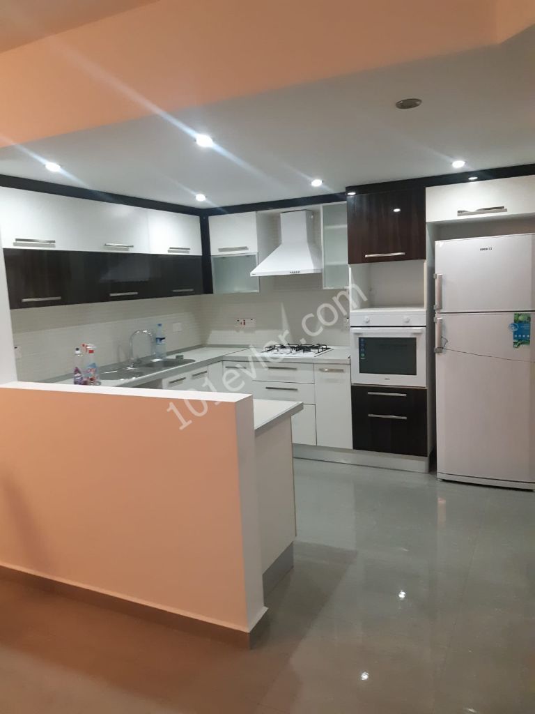 MAĞUSA MERKEZ ALASYA PARK SİTESİNDE FULL EŞYALI LÜX 3+1 DAİRE  !!