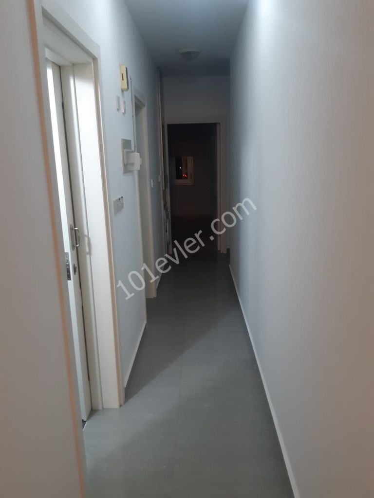 MAĞUSA MERKEZ ALASYA PARK SİTESİNDE FULL EŞYALI LÜX 3+1 DAİRE  !!