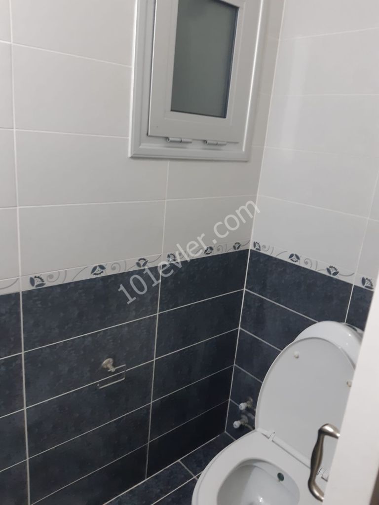 Flat To Rent in Mağusa Merkez, Famagusta