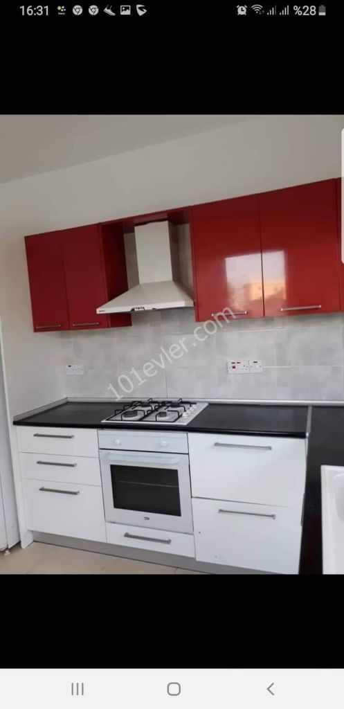 MAĞUSA DAÜ YANI KİRALIK FULL EŞYALI 2+1 DAİRE!!