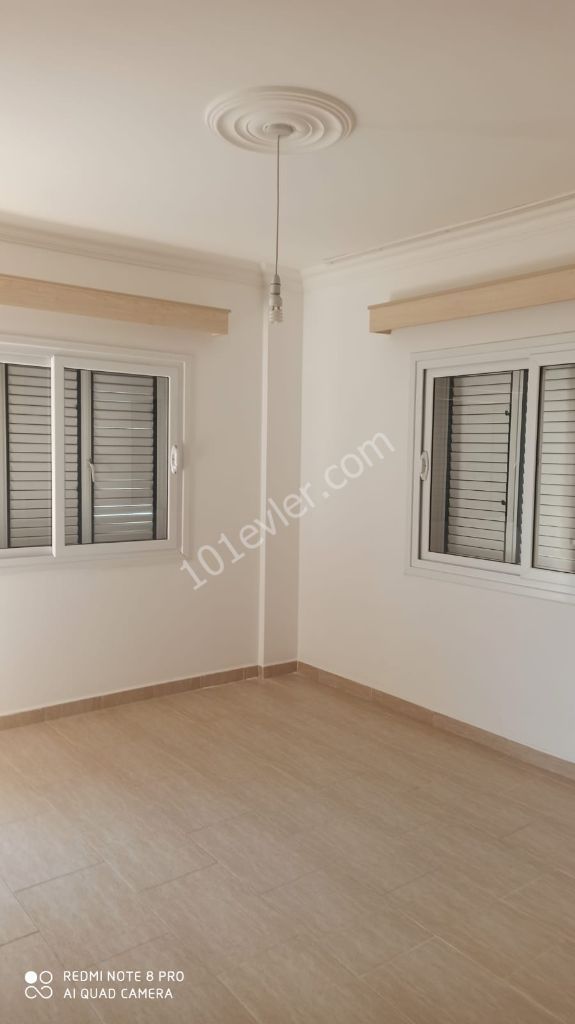 Semi Detached To Rent in Yeni Boğaziçi, Famagusta