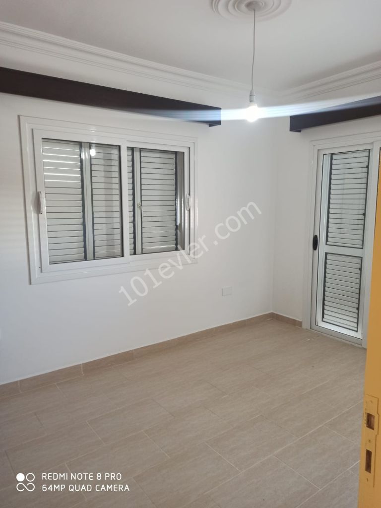 Semi Detached To Rent in Yeni Boğaziçi, Famagusta