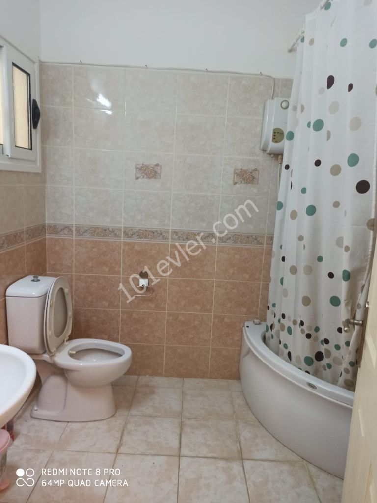 Flat To Rent in Çanakkale, Famagusta