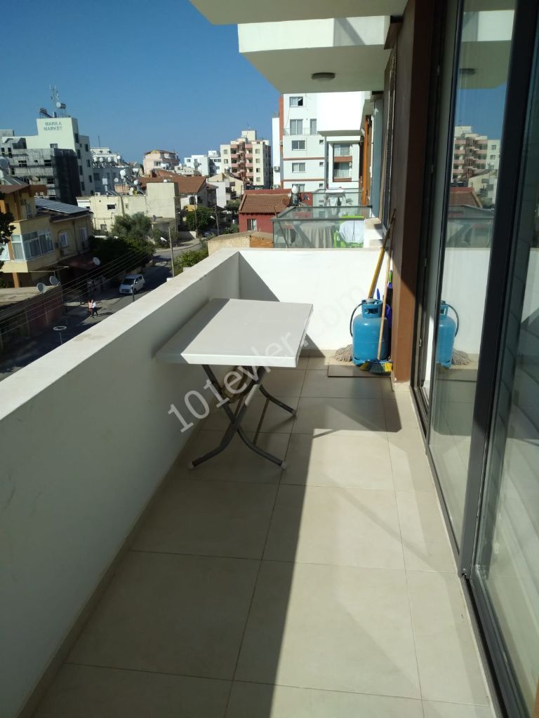 Flat To Rent in Mağusa Merkez, Famagusta