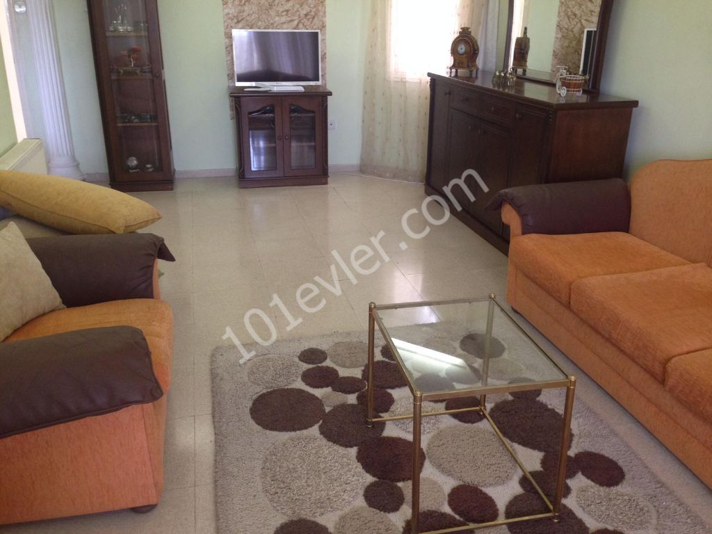 Flat To Rent in Mağusa Merkez, Famagusta