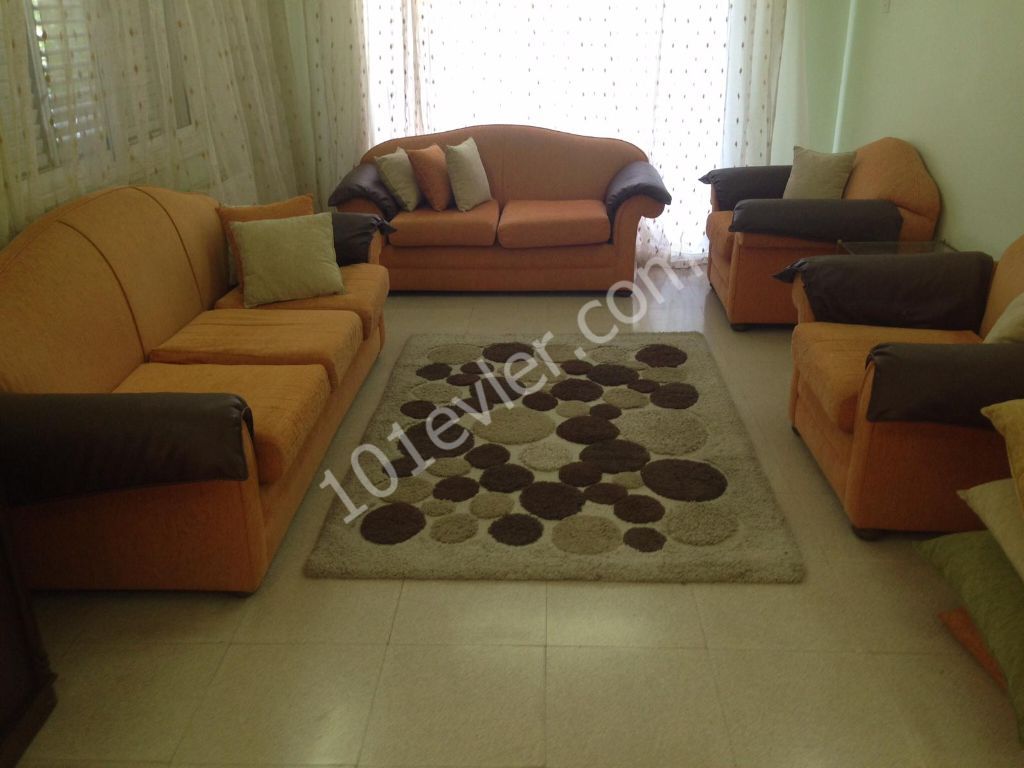 Flat To Rent in Mağusa Merkez, Famagusta