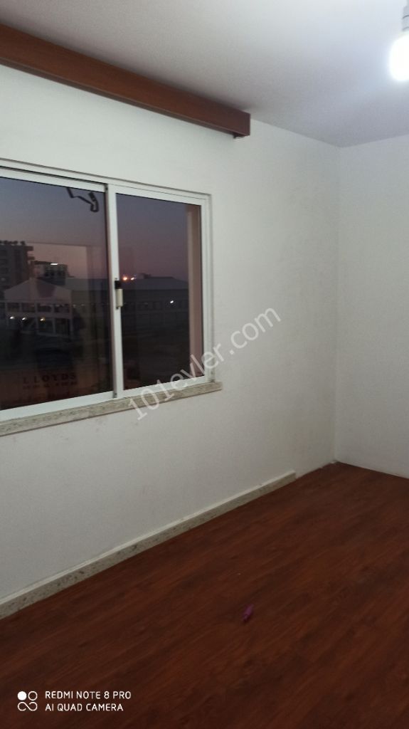 Flat To Rent in Çanakkale, Famagusta