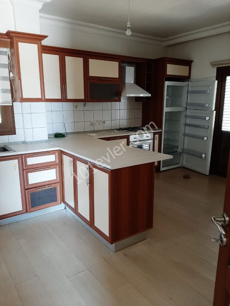 Villa To Rent in Yeni Boğaziçi, Famagusta