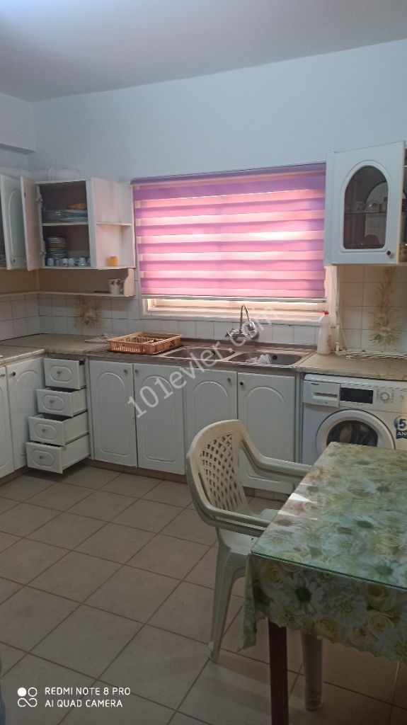 MAĞUSA BAYKAL BÖLGESİ FULL EŞYALI 3+1 DAİRE 