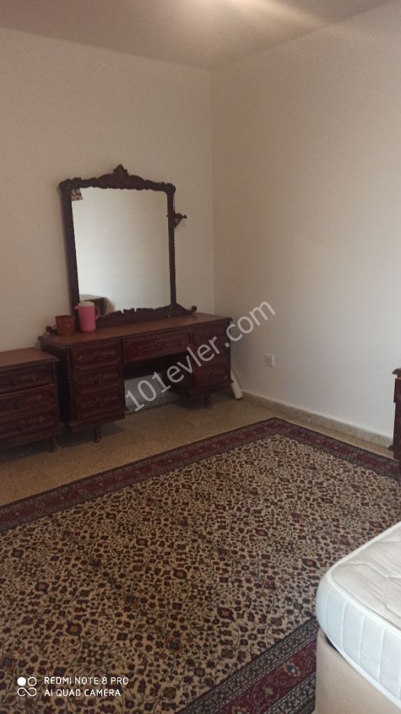 MAĞUSA BAYKAL BÖLGESİ FULL EŞYALI 3+1 DAİRE 