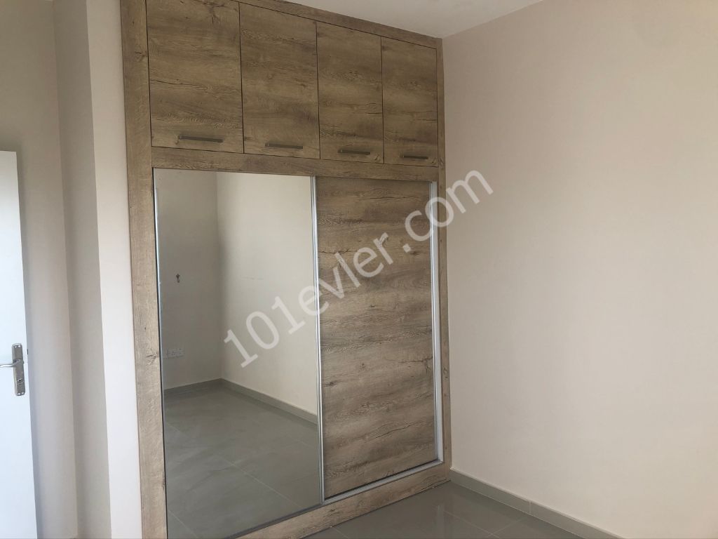 Flat To Rent in Yeni Boğaziçi, Famagusta