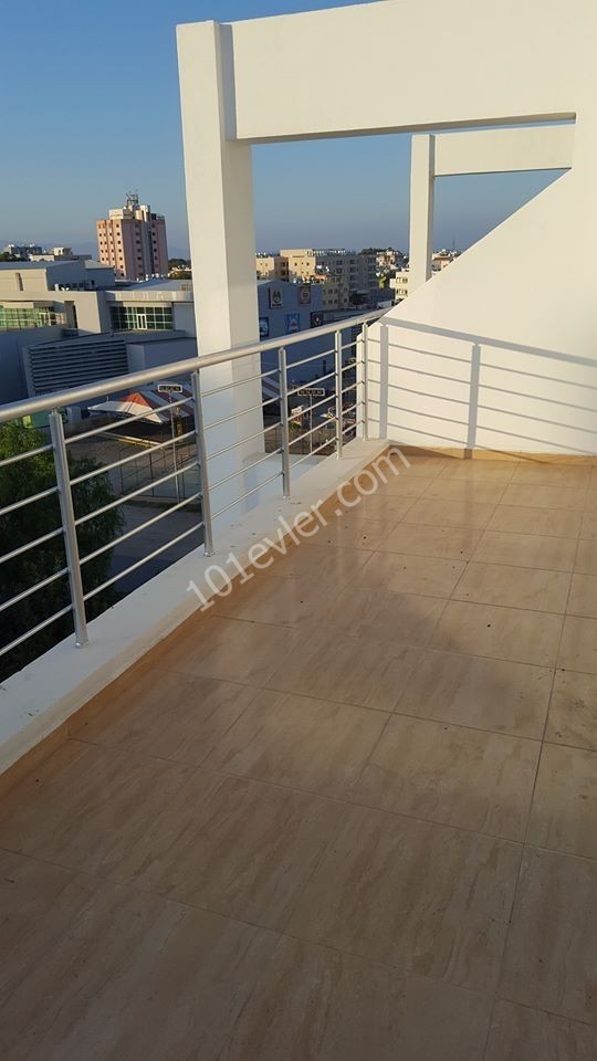 Penthouse To Rent in Mağusa Merkez, Famagusta