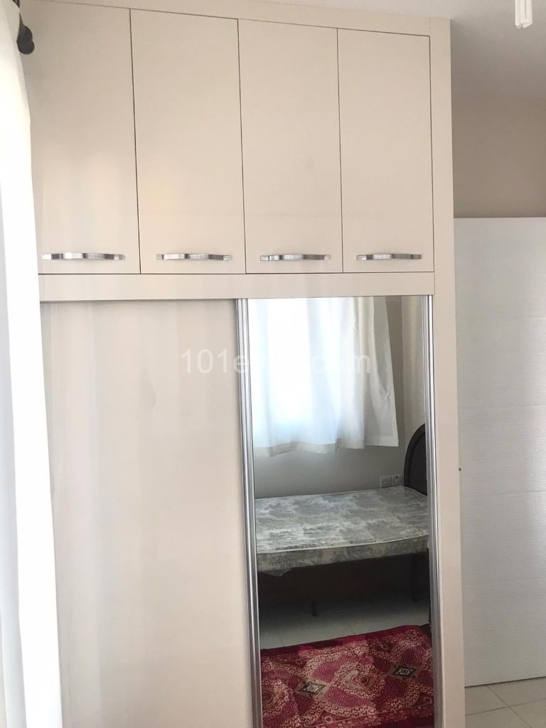 MAĞUSA MERKZDE FULL EŞYALI YENİ 1+1 DAİRE