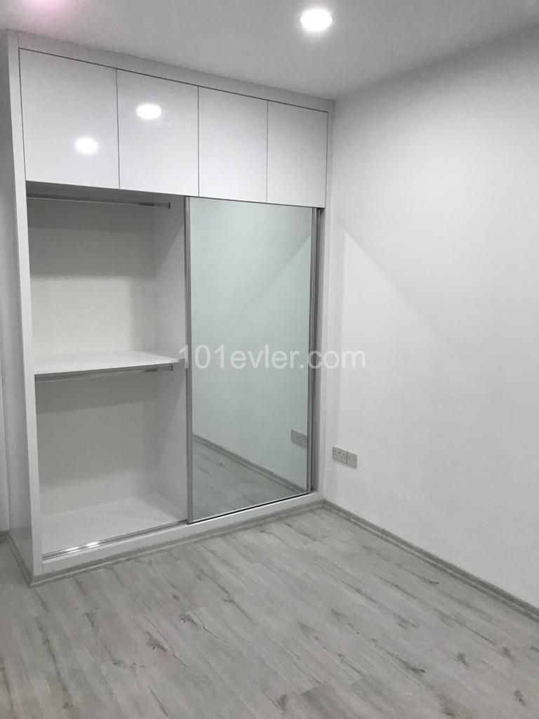 BEREIT FÜR DIE LIEFERUNG IN FAMAGUSTA MERKZDE NULL 2+1 LU LLOGARA APARTMENTS ** 