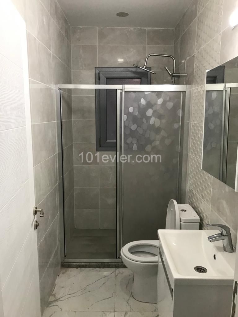 BEREIT FÜR DIE LIEFERUNG IN FAMAGUSTA MERKZDE NULL 2+1 LU LLOGARA APARTMENTS ** 