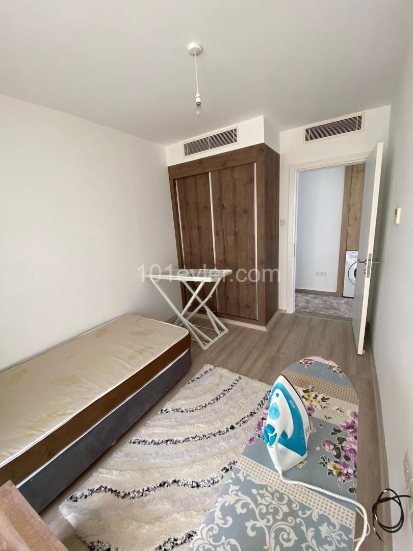 MAĞUSANIN  LÜX REZİDANCEDE DENİZ MANZARALI SATILIK 3+1 DAİRE