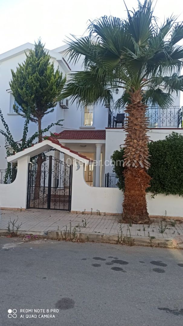 Villa To Rent in Bahçeler, Iskele