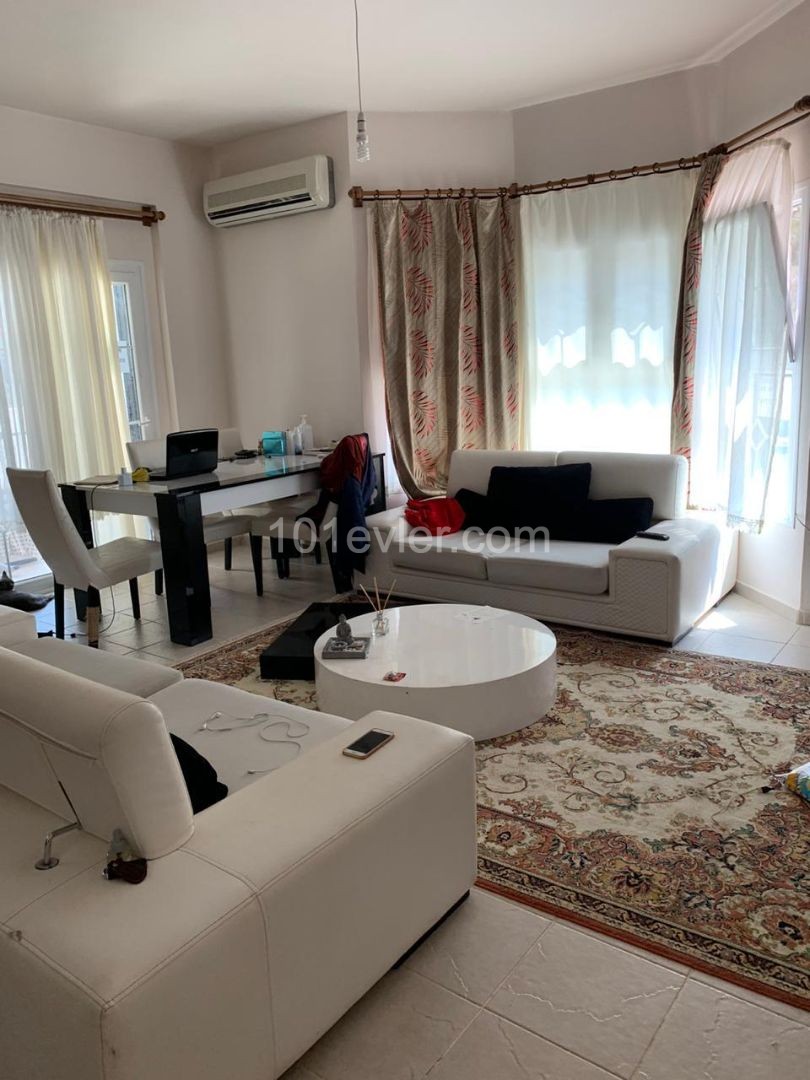 Flat To Rent in Mağusa Merkez, Famagusta