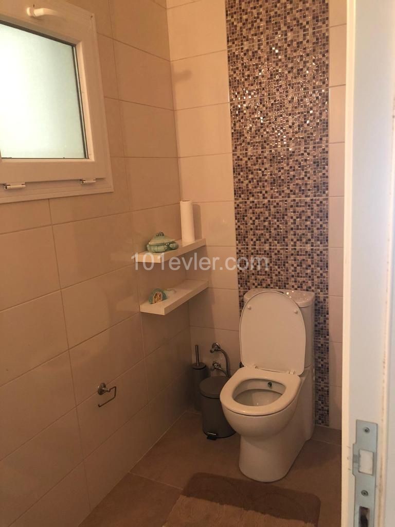 Flat To Rent in Yeni Boğaziçi, Famagusta