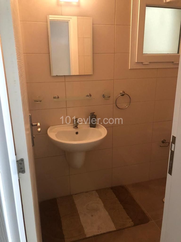 Flat To Rent in Yeni Boğaziçi, Famagusta