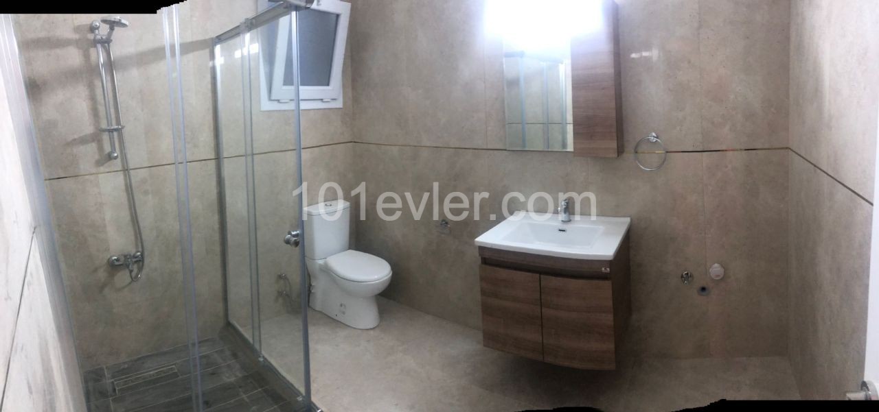 MAĞUSA GÜLSEREN BÖLGESİ DENİZ MANZARALI 3+1 SIFIR DAİRE  AİLE APARTMANI