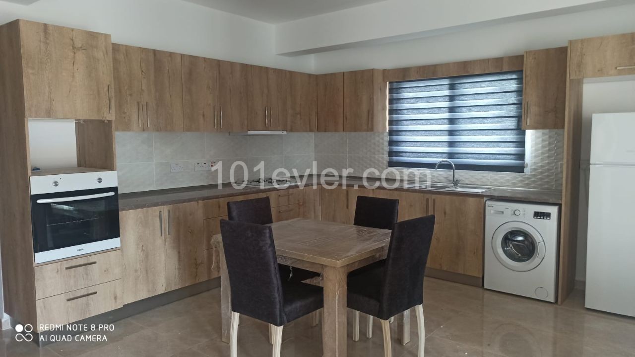 MAĞUSA GÜLSEREN BÖLGESİ DENİZ MANZARALI 3+1 SIFIR DAİRE  AİLE APARTMANI