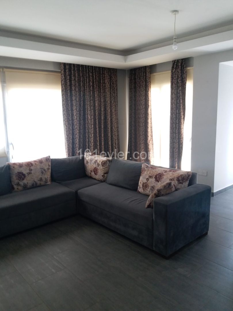 Flat To Rent in Mağusa Merkez, Famagusta