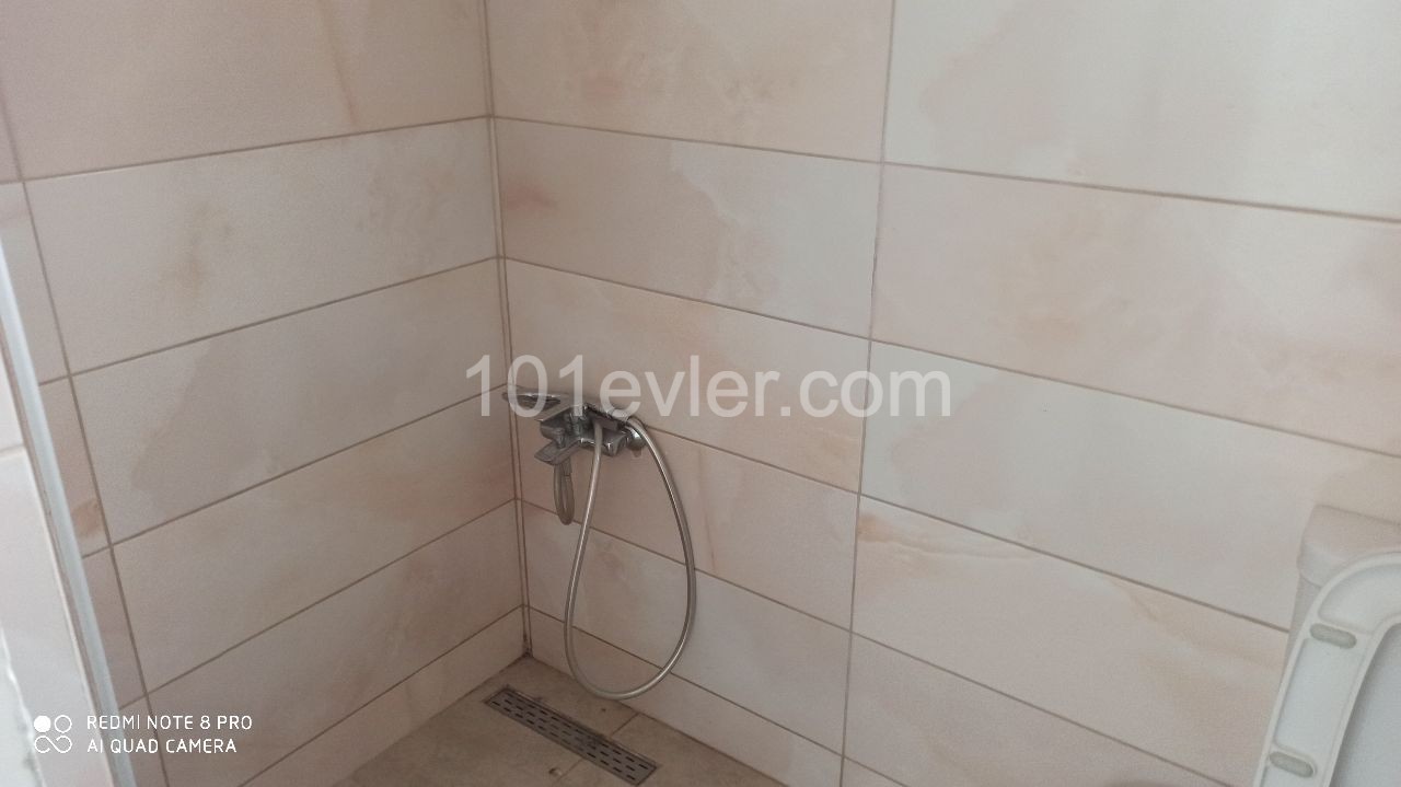 MAĞUSA KARAKOL BÖLGESİNDE KISMI EŞYALI 3+1 DAİRE 