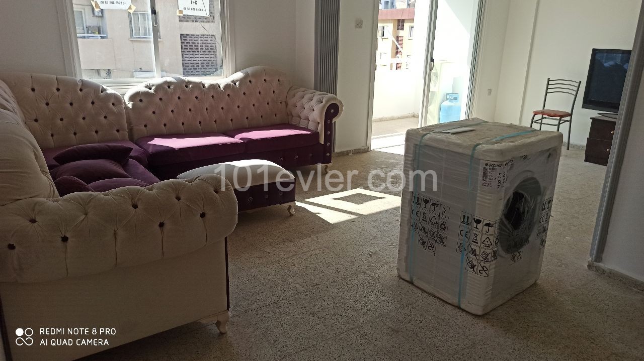 MAĞUSA KARAKOL BÖLGESİNDE KISMI EŞYALI 3+1 DAİRE 