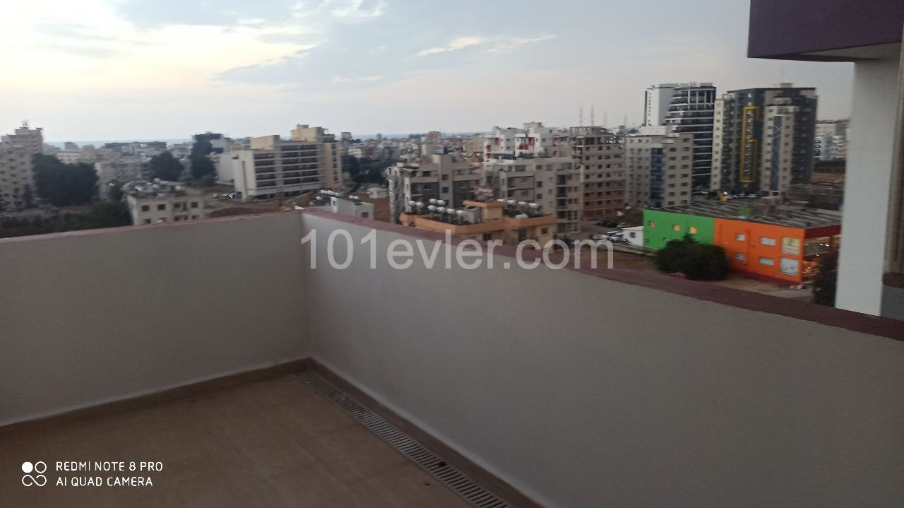 MAĞUSA ALASYA PARK SİTESİNDE EŞYALI 2+1 GENİŞ DAİRE