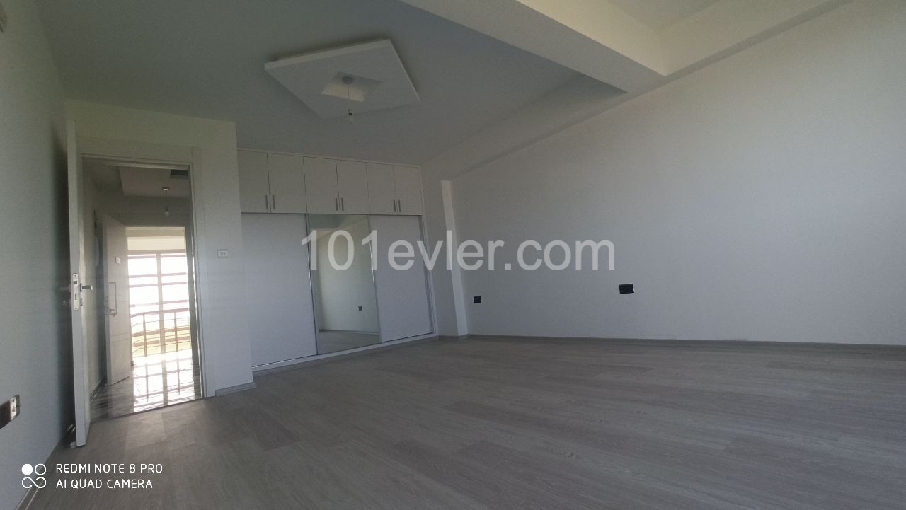 1+1 UND 2 + 1 APARTMENTS MIT AUSGEZEICHNETEM MEERBLICK ** 