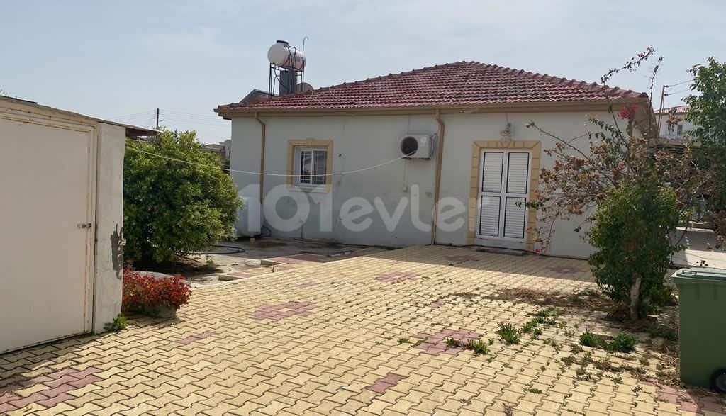 A DETACHED HOUSE WITH A TURKISH HUSBAND'S WATER WELL IN THE VILLAGE OF SERDARLI ** 