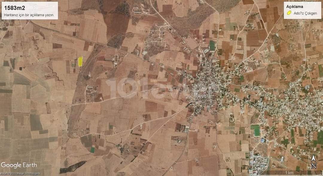 QUALIFIZIERTES GRUNDSTÜCK VON 1583M2 IM DORF FAMAGUSTA MORMENEKSE ** 