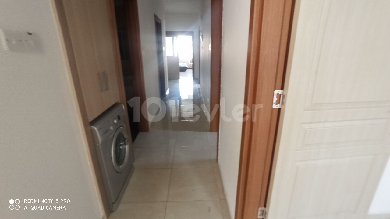 3+1 WOHNUNG IN DER NÄHE VON FAMAGUSTA KALILAND REGION EMU ** 