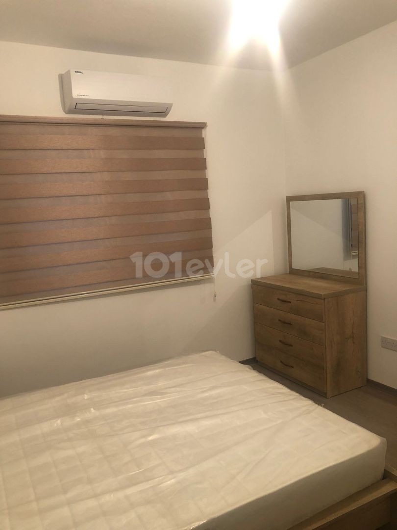 MAGUSA GÜLSEREN BÖLGESİ AİLE APARTMANINDA  3+1 KİRALIK DAİRE 