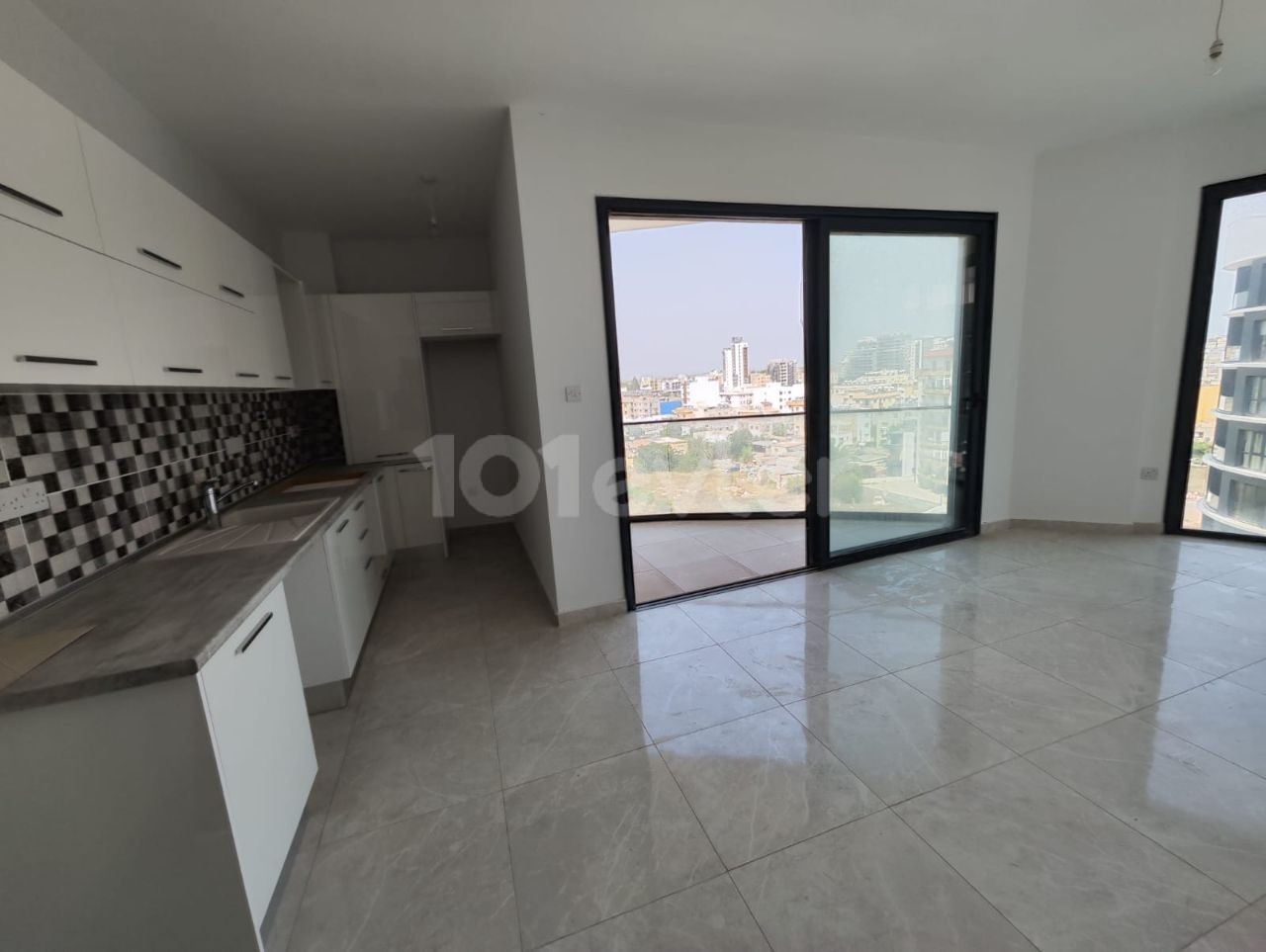 ZERO 1+1 FLAT IN THE CENTER OF FAMAGUSTA