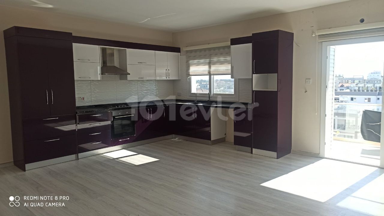 Flat For Sale in Yeni Boğaziçi, Famagusta