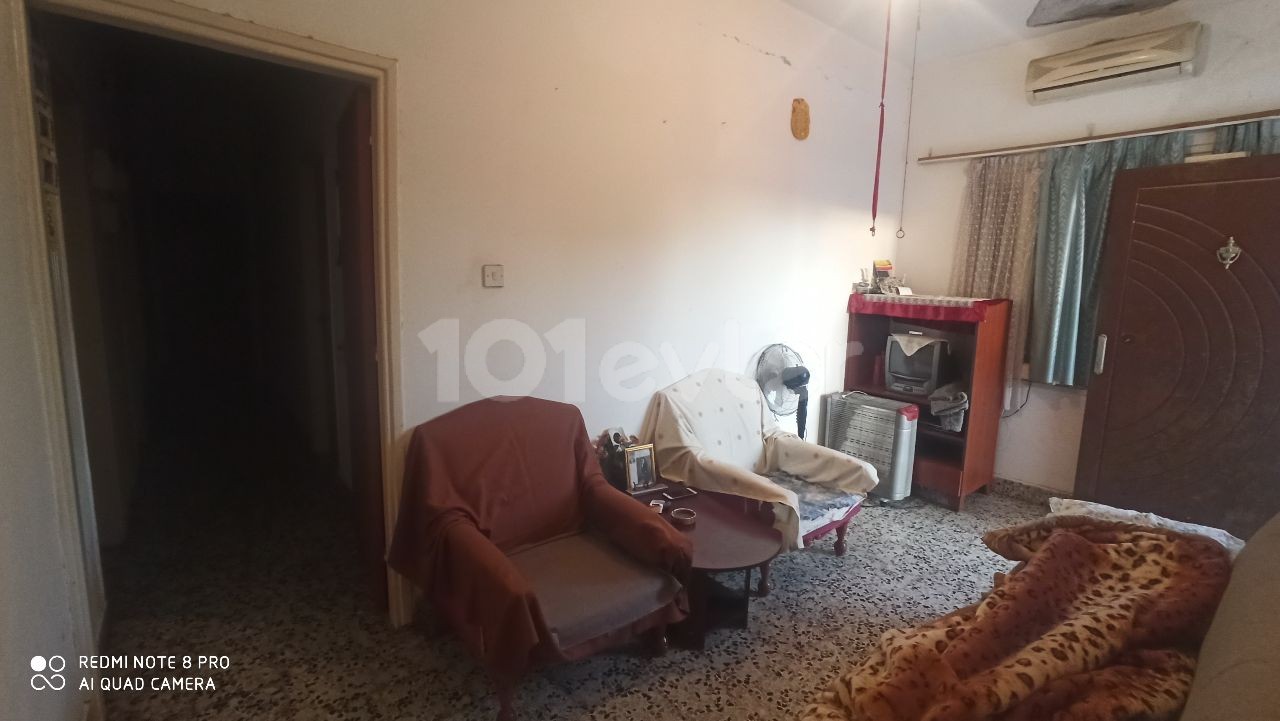 Detached House For Sale in Maraş, Famagusta