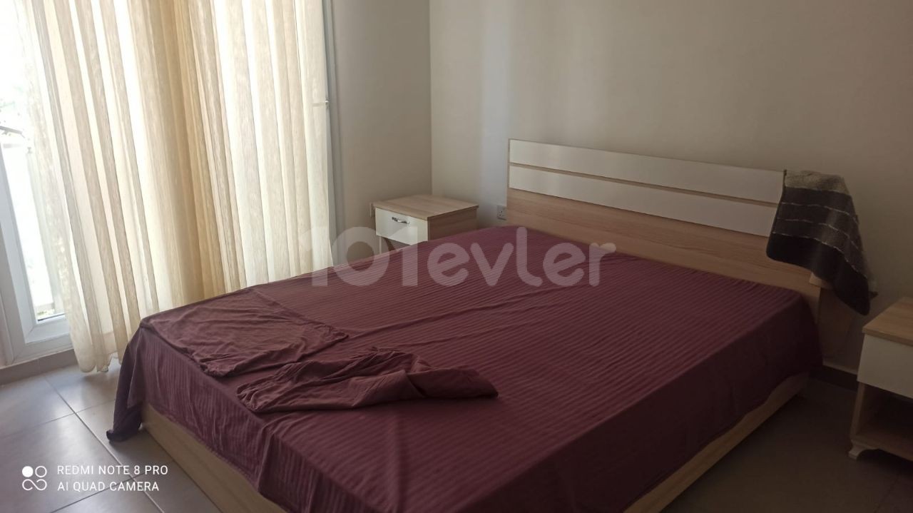 MAĞUSA MERKEZDE EŞYALI 2+1  DAİRE YILLIK PEŞİN ÖDEME 5500$