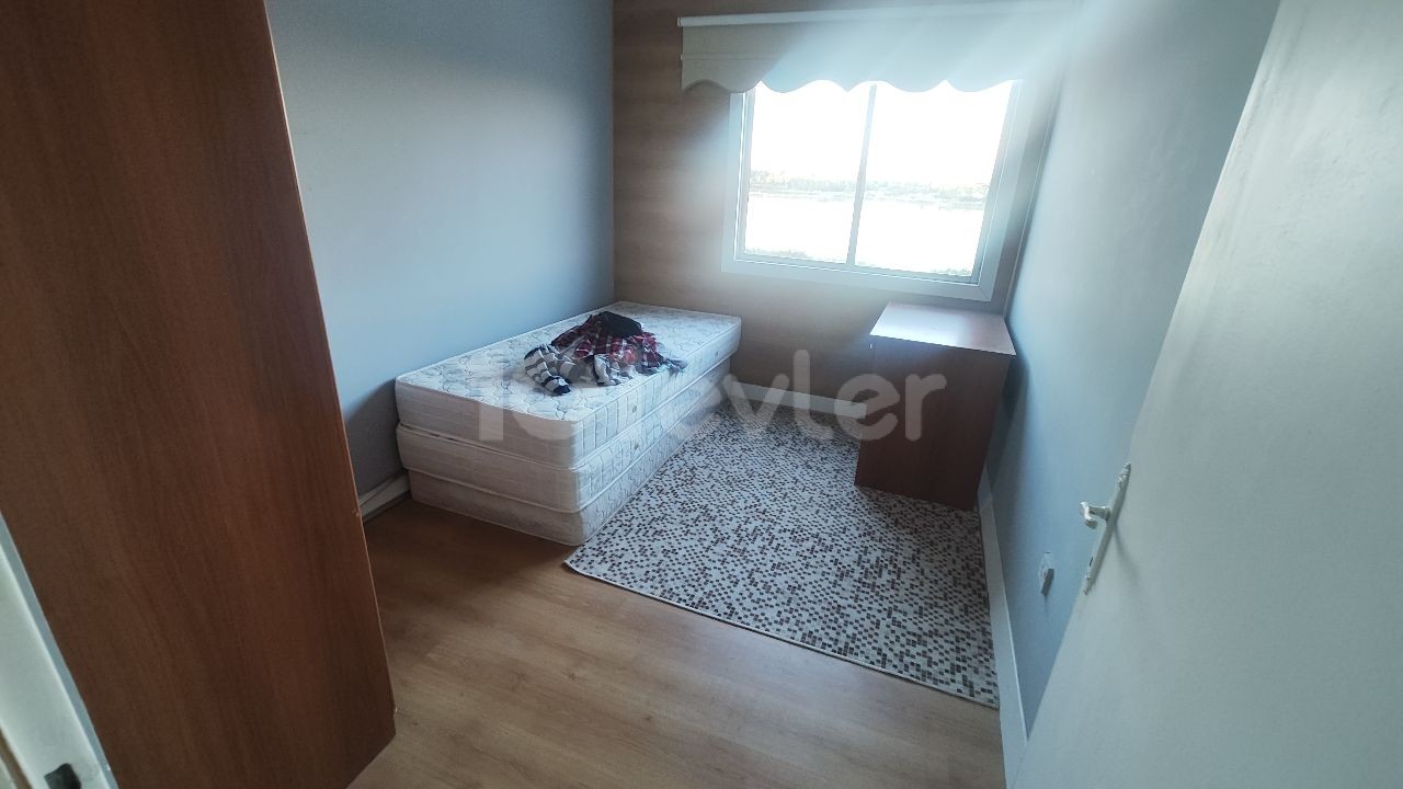 3+1 FLAT FOR RENT IN FAMAGUSTA GÜLSEREN REGION WALKING DISTANCE TO EMU