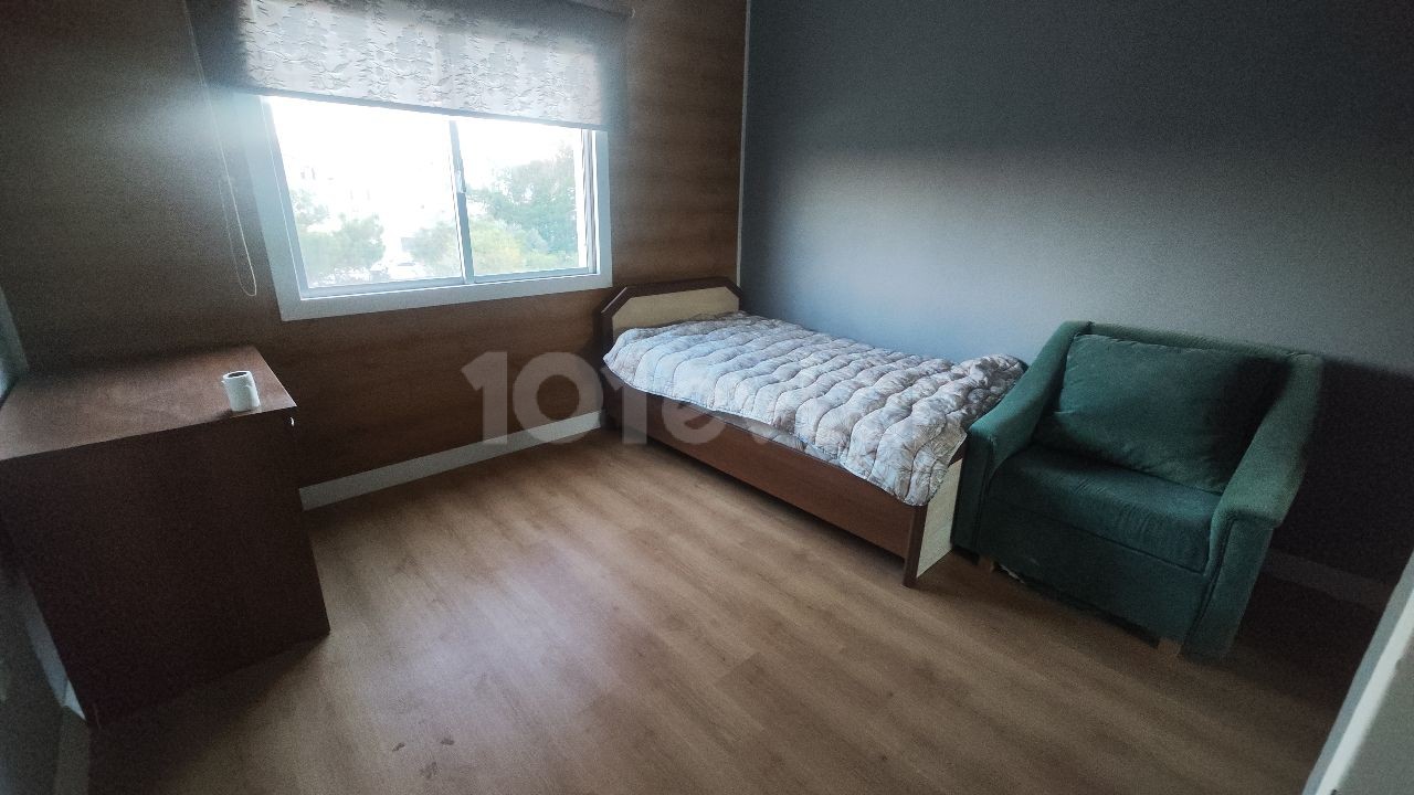 3+1 FLAT FOR RENT IN FAMAGUSTA GÜLSEREN REGION WALKING DISTANCE TO EMU