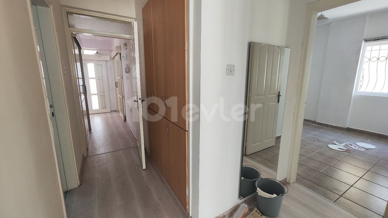 UNFURNISHED 3+1 FLAT FOR RENT IN FAMAGUSTA CENTER NEAR ONDER SHOPPING MALL